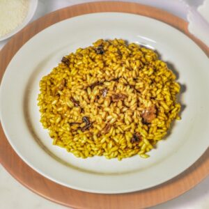 RISOTTO CON FUNGHI E ZAFFERANO