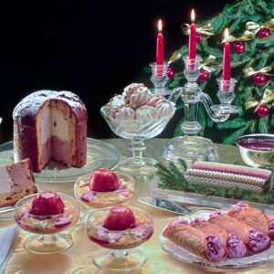 PANETTONE FARCITO, CREPES AL GELATO, VIENNETTA CON SALSA CALDA DI CIOCCOLATO, COPPE CON ARANCE CARAMELLATE, MERINGHE AL CAFFÈ - S 206870 - 3154