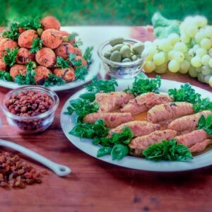 POLPETTE DI MELANZANE ALLE OLIVE, FAGOTTINI ALL'UVA PASSA - GR 2175 - 2231