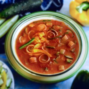 S 55940 FRULLATO DI POMODORO CON CUBETTI DI VERDURE