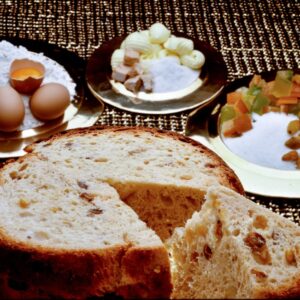 PANETTONE CON CALOTTA TAGLIATA - S 197890 - 9093