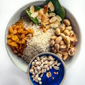 RISSO BASMATI, UVA PASSA, PISTACCHI, MANDORLE, CARDAMOMO