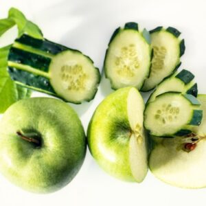 CETRIOLI E MELE VERDI