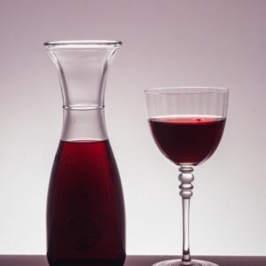 MEZZO LITRO DI VINO ROSSO E BICCHIERE - 5513