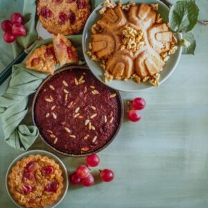 DESSERT, CROSTATINE ALL'UVA E MELE, TORTA AL CIOCCOLATO E PINOLI, BAVARESE ALLE NOCI - 6509