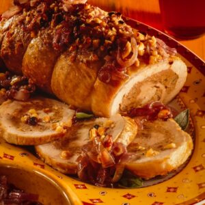 ARROSTO DI MAIALE CON CIPOLLE E NOCI