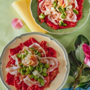 CARPACCIO CON PANCETTA FAVE E PECORINO