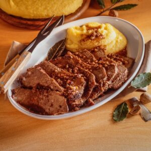 BRASATO CON POLENTA - 6778