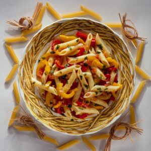 PENNE CON PEPERONI E POMODORI - 6832