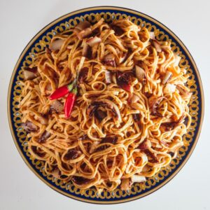 TAGLIATELLE CON RADICCHIO E PEPERONCINO