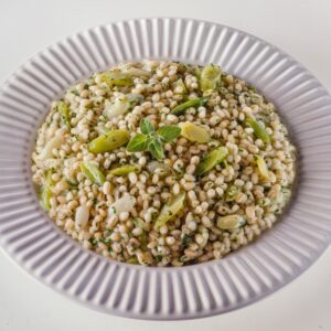 ORZOTTO CON PREZZEMOLO E PORRI - 6930