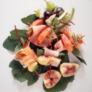 SPIEDINI DI FRUTTA E SALUMI - 7062