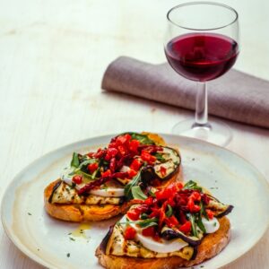 CROSTONI CON MELANZANE E POMODORI SECCHI - 7293