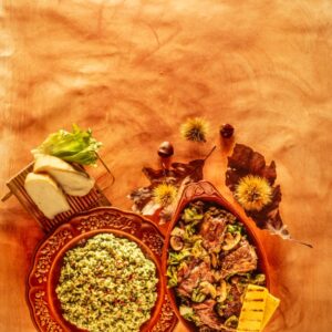 CONIGLIO CON CHAMPIGNONS E LATTUGA, RISOTTO  AL TALEGGIO CON PREZZEMOLO E PEPE ROSA