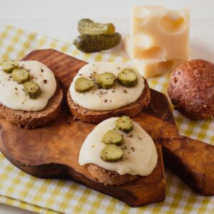 TARTINE DI FORMAGGIO E E CETRIOLI - 7322