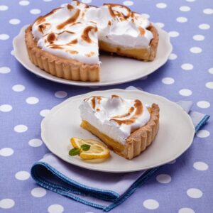 TORTA ALLA CREMA MERINGATA