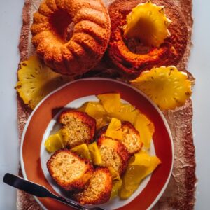 CIAMBELLA ALL'ANANAS