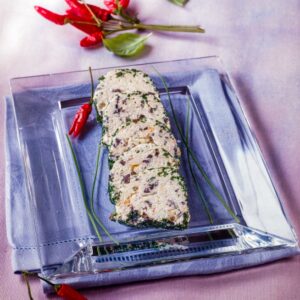 ROTOLO DI FORMAGGI CON BASILICO PEPERONCINO E TARTUFO NERO - 9573