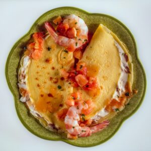 CREPES CON BRANZINO ALLO YOGURT E GAMBERI AL POMODORO - 9625