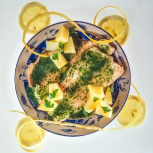 FILETTO DI TROTA CON SALSA AL PREZZEMOLO - 9634