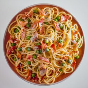 SPAGHETTI CON PANNA PISELLI E SPECK - 1813