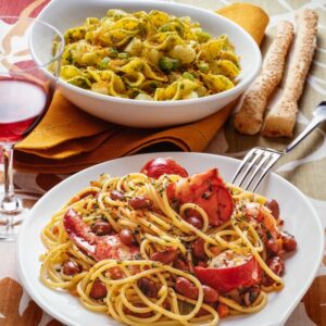 SPAGHETTI  CON ASTICE E FAGIOLI FARFALLE SEDANO PERE PANGRATTATO - 3090