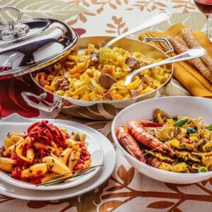 MENÙ - TAGLIATELLE AL PATÉ, FARFALLE AL PESTO E GAMBERI, CONCHIGLIE PROSCIUTTO CRUDO E POMODORO - 3087