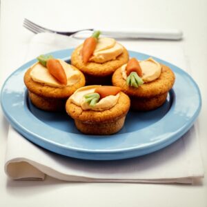MUFFINS ALLE CAROTE CON MARZAPANE E CREMA ALL'ARANCIA