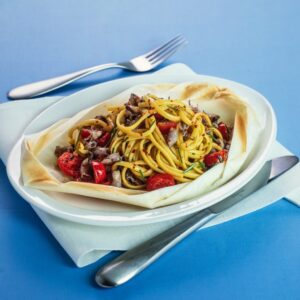 CUCINA AL CARTOCCIO - LINGUINE CALAMARETTI, E POMODORI AL ROSMARINO - 3152