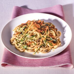 SPAGHETTI CON ZUCCHINE E FIORI DI ZUCCHINE - 3187
