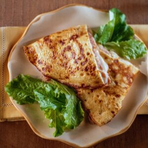 STEP 3 - TRAMEZZINO DI FRITTATA CON PROSCIUTTO COTTO E CACIOTTA DI URBINO - 4521