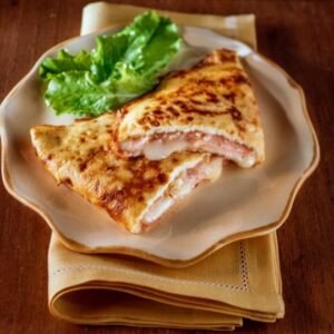 TRAMEZZINO DI FRITTATA CON PROSCIUTTO COTTO E CACIOTTA DI URBINO (STEP 3) - 4520