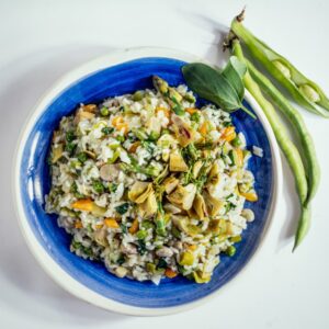 RISOTTO CON ASPARAGI CIPOLLOTTI CARCIOFI E FAVE - 4160