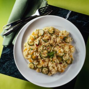 RISOTTO CON ZUCCHINE CAROTE E PEPE ROSA - 4163