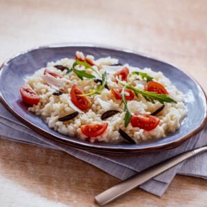 RISOTTO CON POMODORI RUCOLA OLIVE E GRANA - 4209