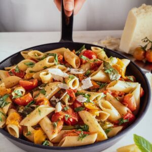 PENNE AI PEPERONI E PECORINO - 4400