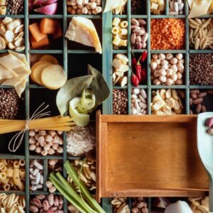 STILL LIFE INGREDIENTI LEGUMI E PASTA - 5848