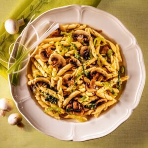 FUSILLI CON PORRI E CHAMPIGNONS - 5992