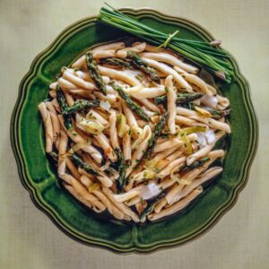 CASERECCE CON ASPARAGI PORRI E MOZZARELLA - 6002