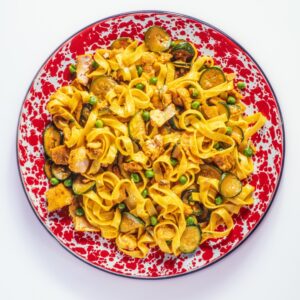 TAGLIATELLE CON ZUCCHINE PISELLI TONNO E ZAFFERANO - 6028