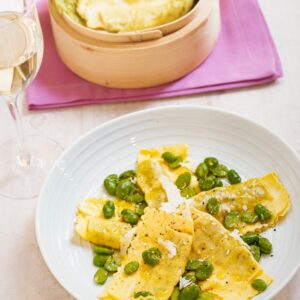 RAVIOLI CON FAVE E PECORINO