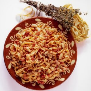 TAGLIATELLE CON PANCETTA FAGIOLI E ORIGANO - 6170