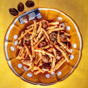 MACCHERONI AL FERRO CON POLPETTE DI VITELLO E NOCE MOSCATA - 6282