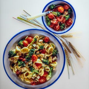 Orecchiette con broccoli e peperoncino - 6339