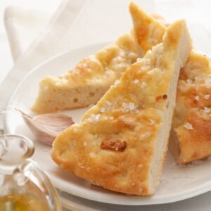 FOCACCIA ALL’AGLIO E OLIO – SICILIA - 0794.jpg