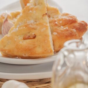 FOCACCIA ALL’AGLIO E OLIO – SICILIA - 0799.jpg