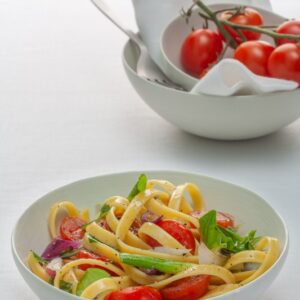 LINGUINE AI POMODORINI - 1076