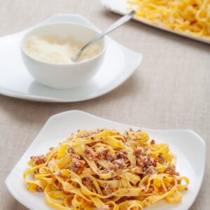 TAGLIATELLE CON RAGÙ ALLA BOLOGNESE – EMILIA ROMAGNA - 1608