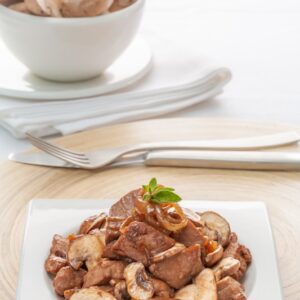 SPEZZATINO DI TONNO AI FUNGHI - 1252