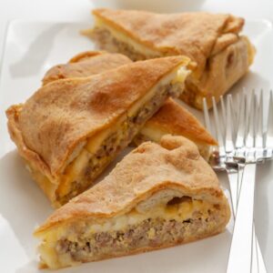 CALZONE DI CARNEVALE ALLA BARESE - PUGLIA - 1327